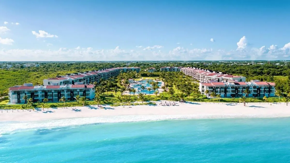 Apartment Luxurious Hideaway With Private Beach Access Playa del Carmen