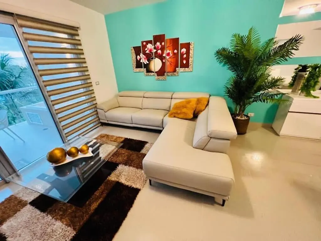Luxurious Hideaway With Private Beach Access Playa del Carmen 0*,