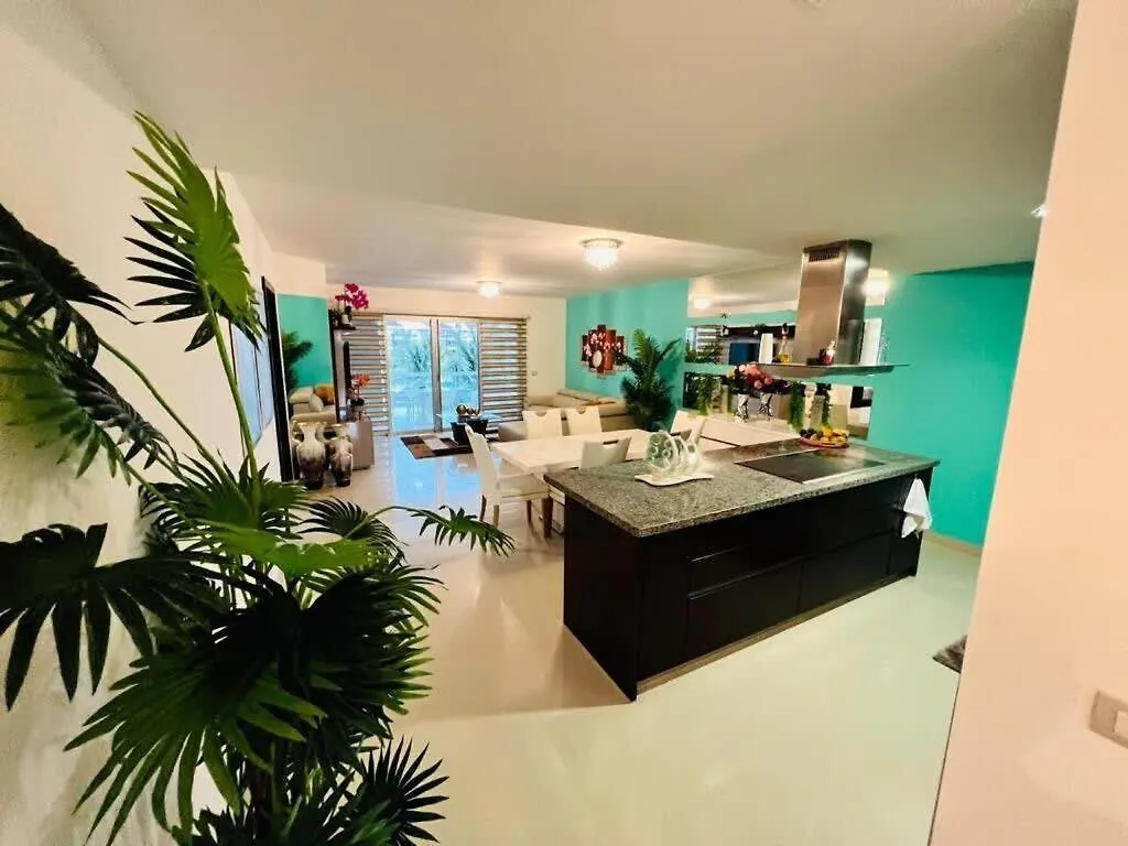 Apartment Luxurious Hideaway With Private Beach Access Playa del Carmen