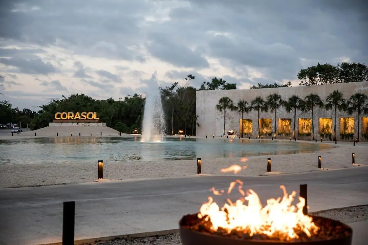 Luxurious Hideaway With Private Beach Access Playa del Carmen